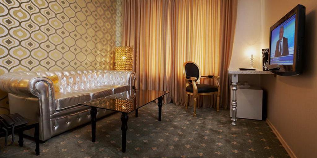 Weekend Boutique Hotel Kišiněv Pokoj fotografie